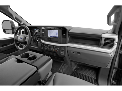 2027 Ford Super Duty F-350 DRW XL