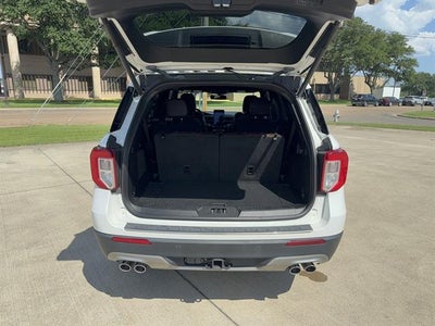 2023 Ford Explorer Platinum