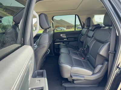 2025 Ford Expedition Max Platinum