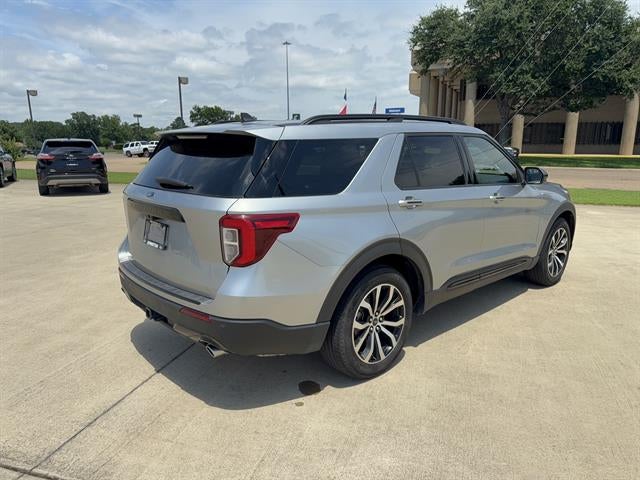 2024 Ford Explorer ST-Line