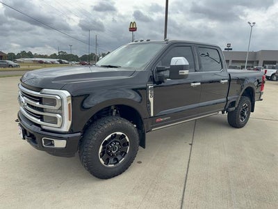 2025 Ford F-250 Super Duty Platinum