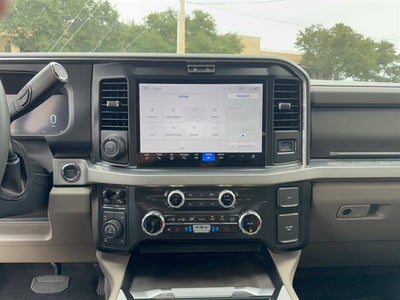 2025 Ford F-250 Super Duty Platinum