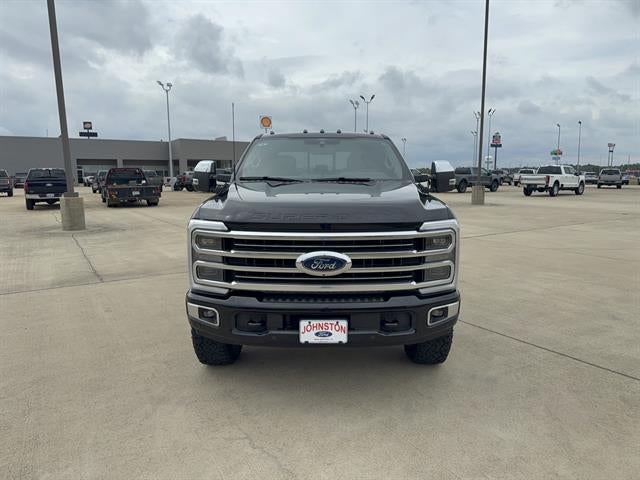 2025 Ford F-250 Super Duty Platinum
