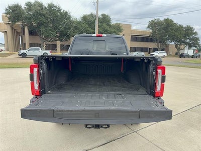 2025 Ford F-250 Super Duty Platinum