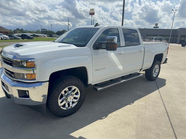 2018 Chevrolet Silverado HD LT 4WD Crew Cab Long Box's photo