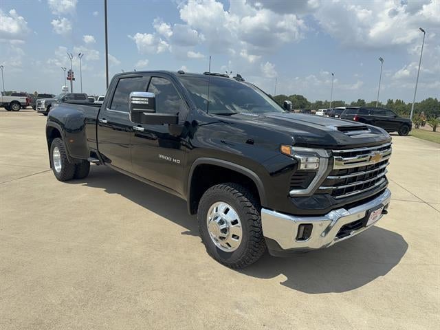 2025 Chevrolet Silverado 3500HD LTZ
