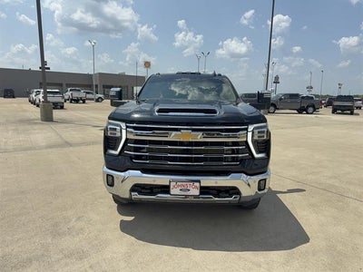 2025 Chevrolet Silverado 3500HD LTZ