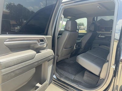2025 Chevrolet Silverado 3500HD LTZ