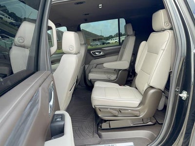 2024 GMC Yukon XL SLT