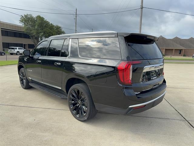 2024 GMC Yukon XL SLT
