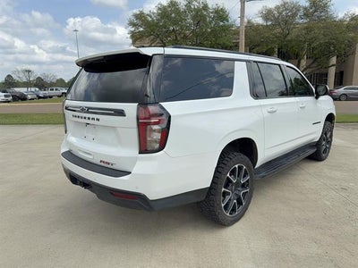 2023 Chevrolet Suburban RST