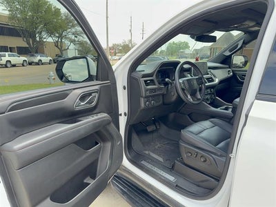 2023 Chevrolet Suburban RST