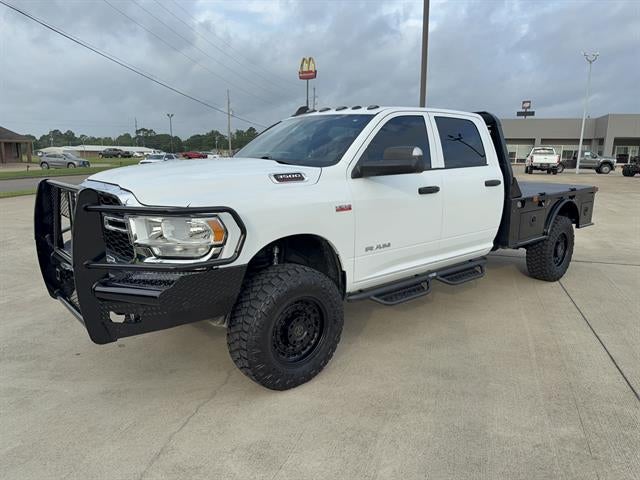 2022 RAM 3500 Tradesman 4X4 Crew Cab LWB's photo