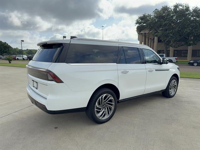 2025 Lincoln Navigator L Reserve