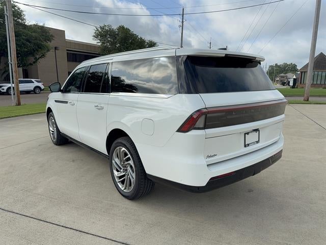 2025 Lincoln Navigator L Reserve