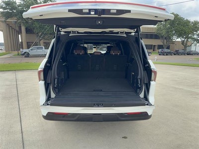 2025 Lincoln Navigator L Reserve