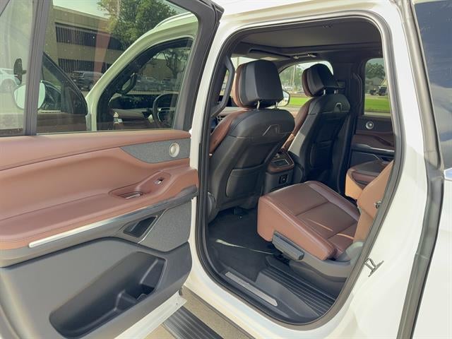 2025 Lincoln Navigator L Reserve