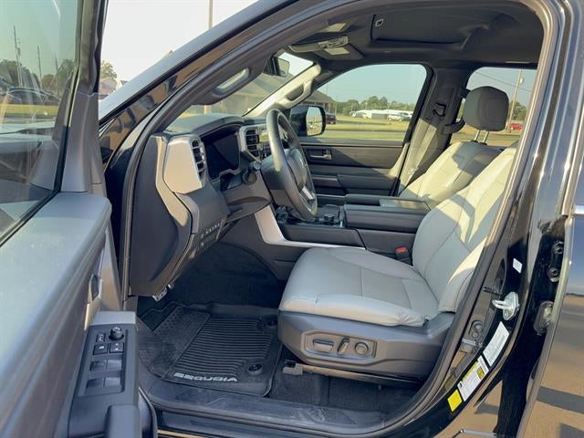 2025 Toyota Sequoia SR5