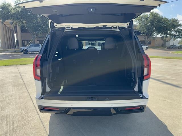 2027 Ford Expedition Max MAX Platinum