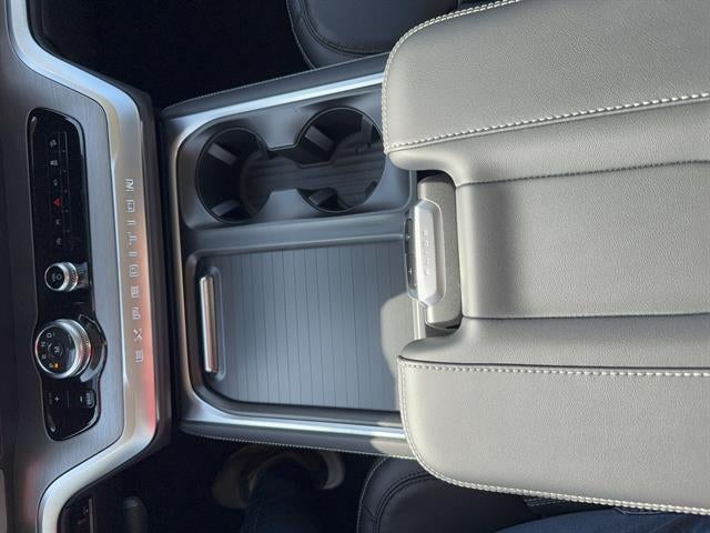 2027 Ford Expedition Max MAX Platinum