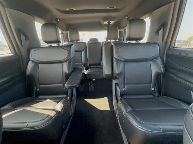 2027 Ford Expedition Max MAX Platinum