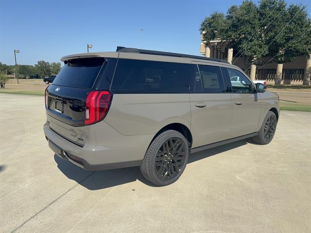 2027 Ford Expedition Max MAX Platinum