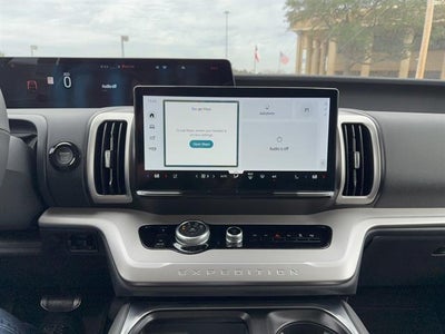 2026 Ford Expedition Active