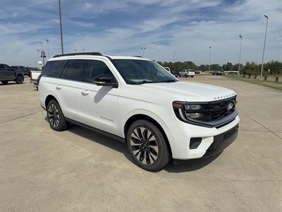 2027 Ford Expedition 4X2 PLATINUM