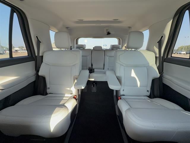 2027 Ford Expedition 4X4 PLATINUM
