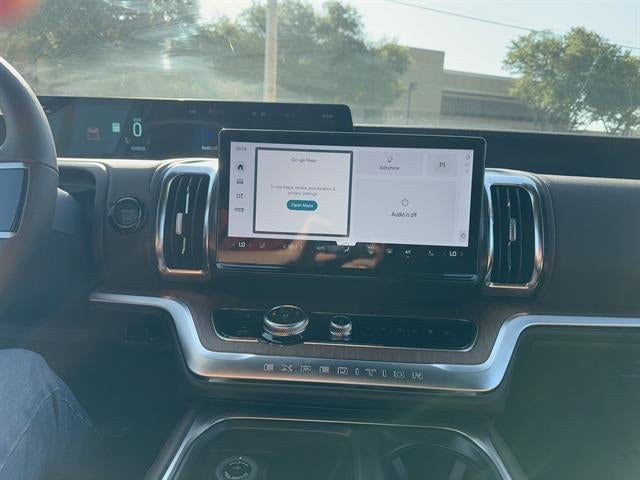 2027 Ford Expedition King Ranch
