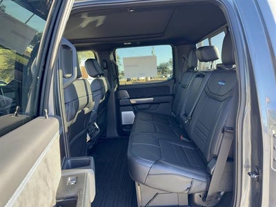 2026 Ford Super Duty F-250 SRW Platinum