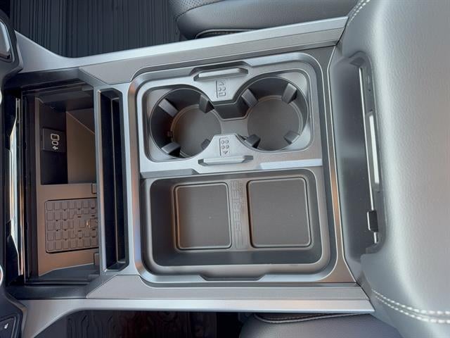 2027 Ford F-250 LARIAT