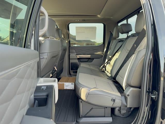 2027 Ford Super Duty F-250 SRW Platinum