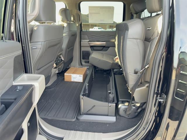2027 Ford Super Duty F-250 SRW Platinum