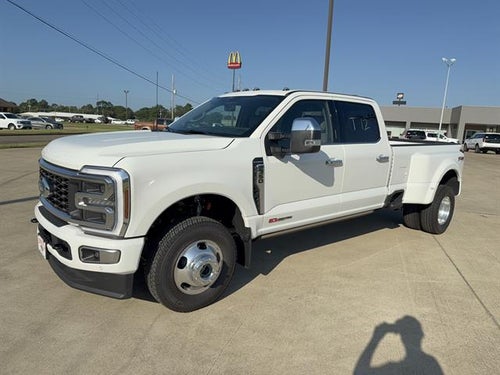2026 Ford Super Duty F-350 DRW Platinum