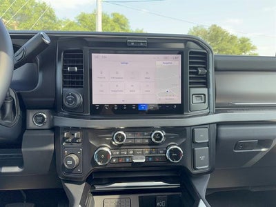 2026 Ford Super Duty F-350 DRW Platinum