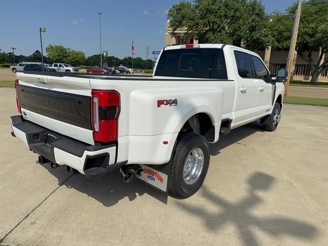 2026 Ford Super Duty F-350 DRW Platinum