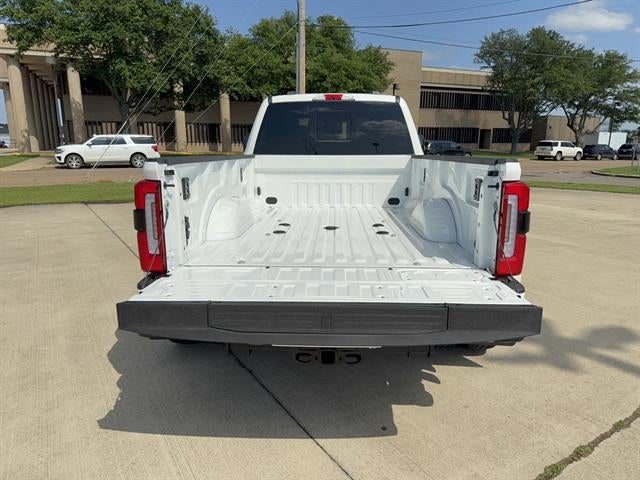 2026 Ford Super Duty F-350 DRW Platinum
