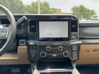2026 Ford Super Duty F-350 DRW LARIAT