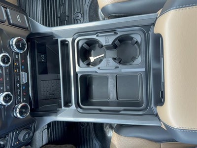 2026 Ford Super Duty F-350 DRW LARIAT