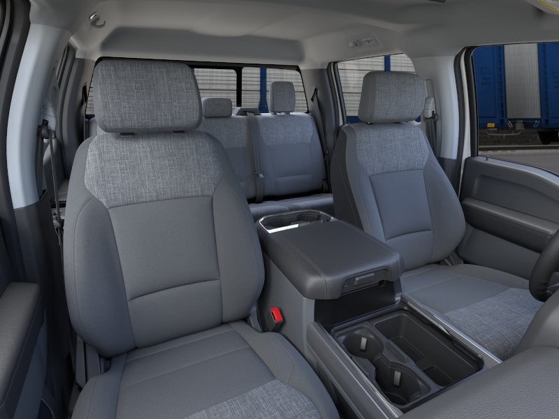 2026 Ford Super Duty F-350 DRW XLT