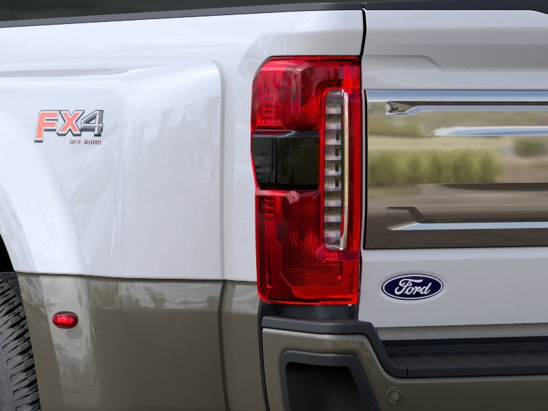 2027 Ford Super Duty F-350® King Ranch®